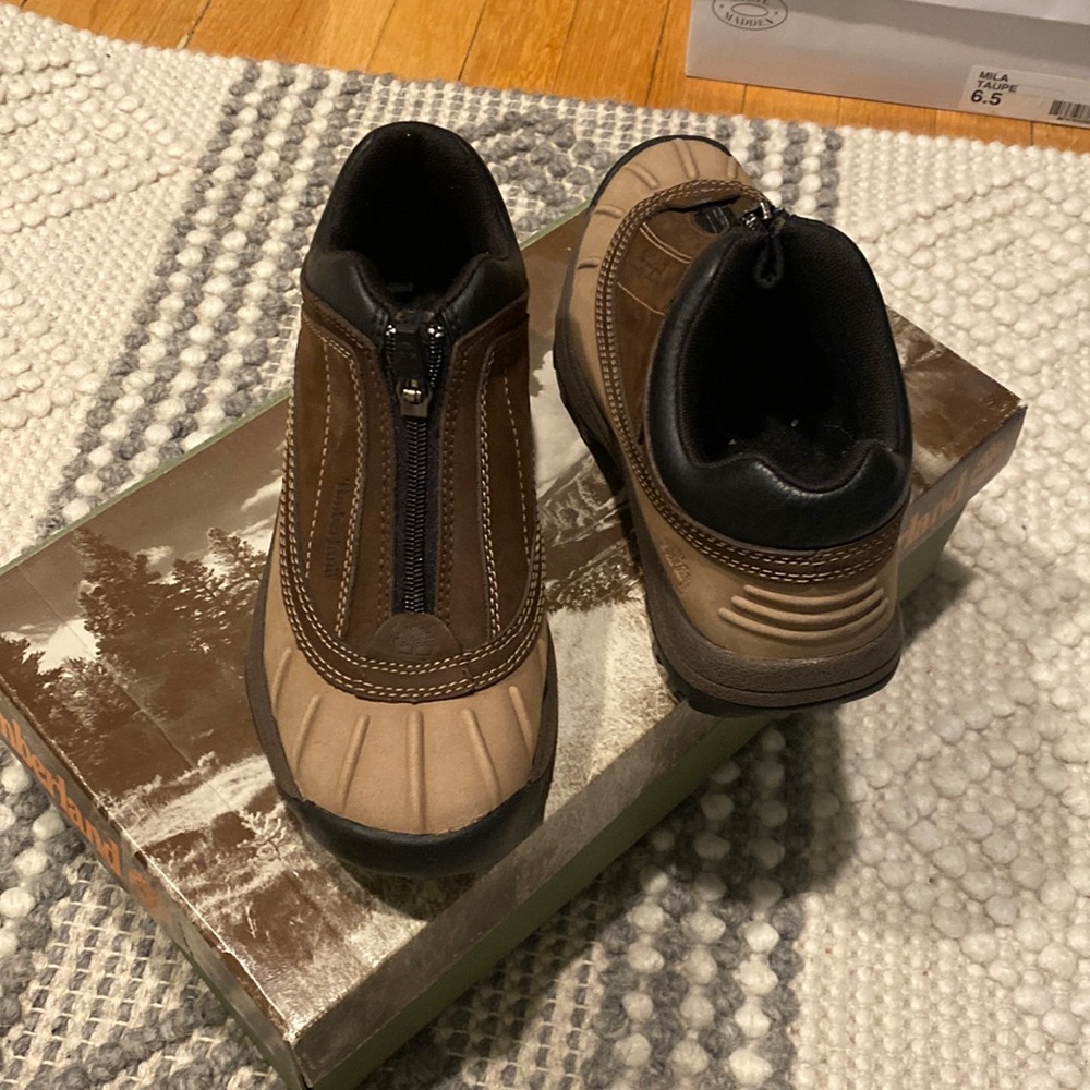 Brand new timberland low boots.  Waterproof.